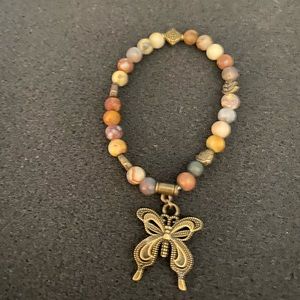 BohoHippie Friendship Bracelets, great as Christmas gifts.